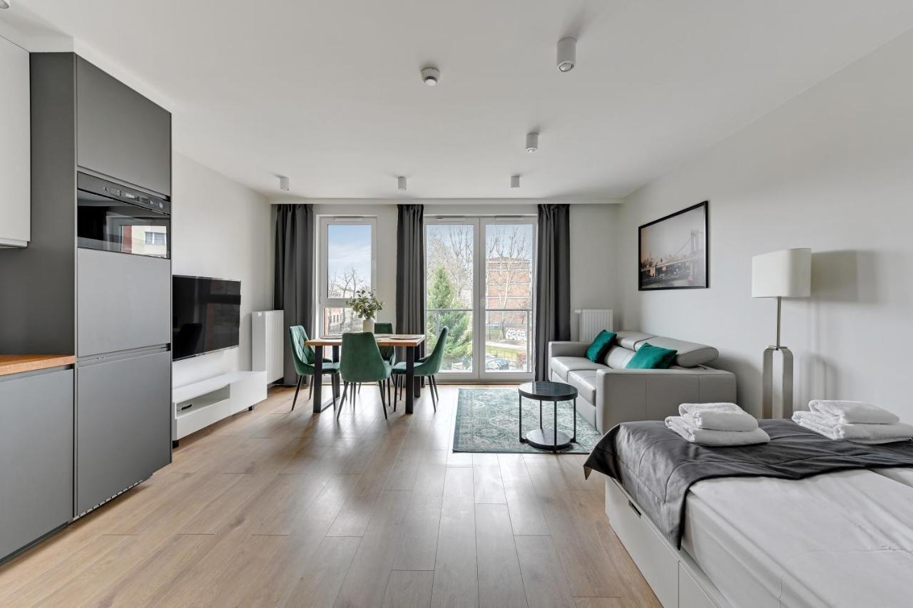 Aura 40 City Center By Downtown Apartments Γκντανσκ Εξωτερικό φωτογραφία
