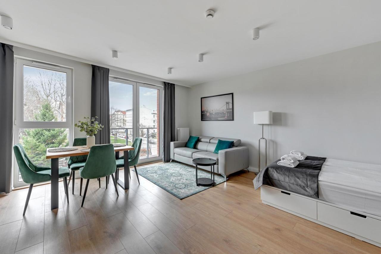 Aura 40 City Center By Downtown Apartments Γκντανσκ Εξωτερικό φωτογραφία