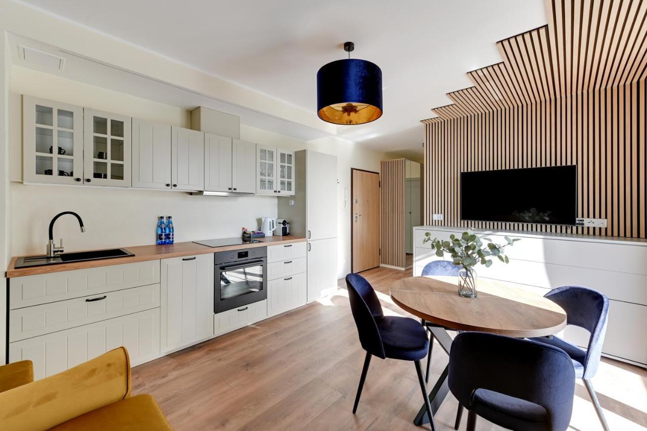 Aura 40 City Center By Downtown Apartments Γκντανσκ Εξωτερικό φωτογραφία
