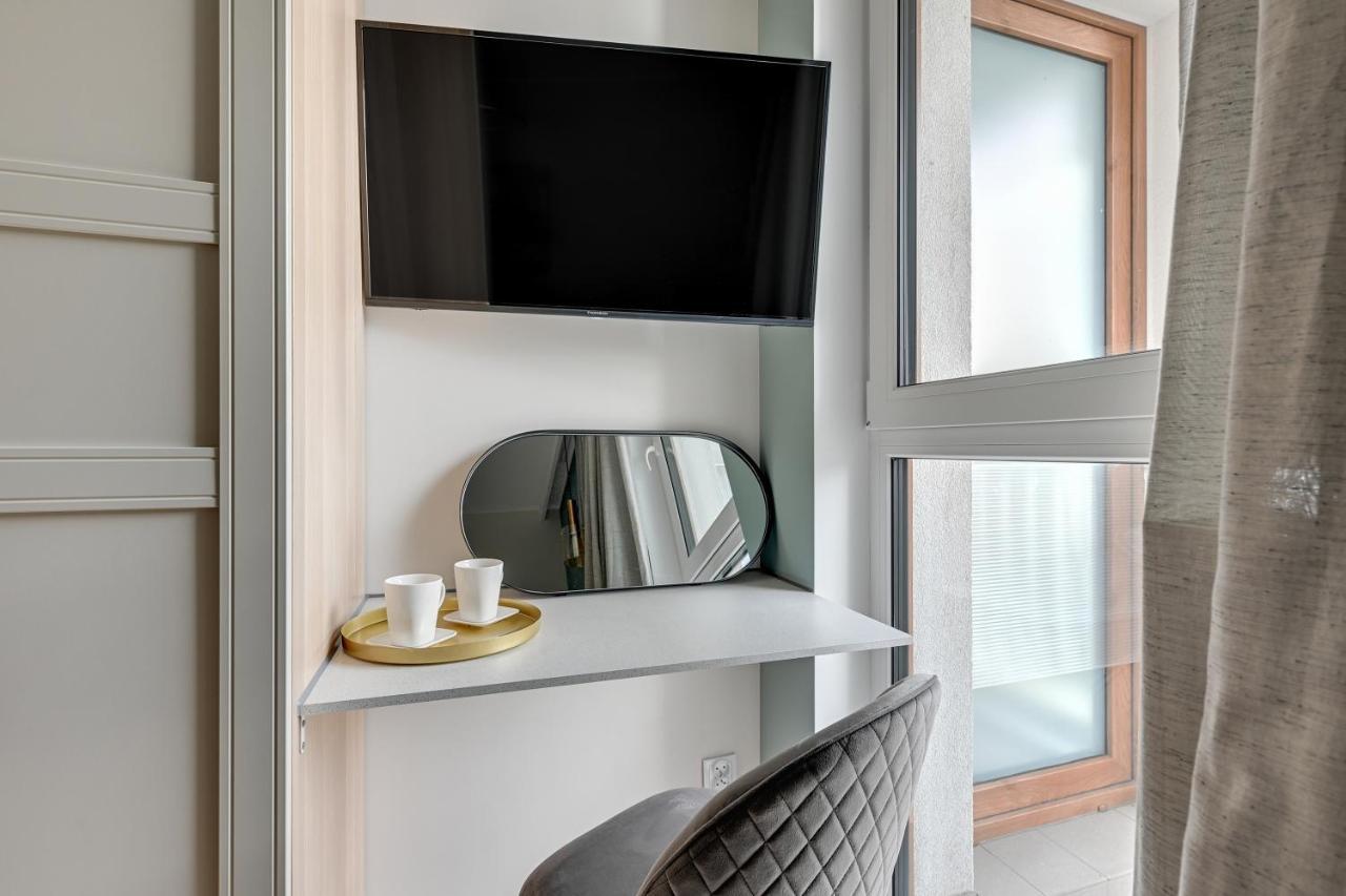 Aura 40 City Center By Downtown Apartments Γκντανσκ Εξωτερικό φωτογραφία