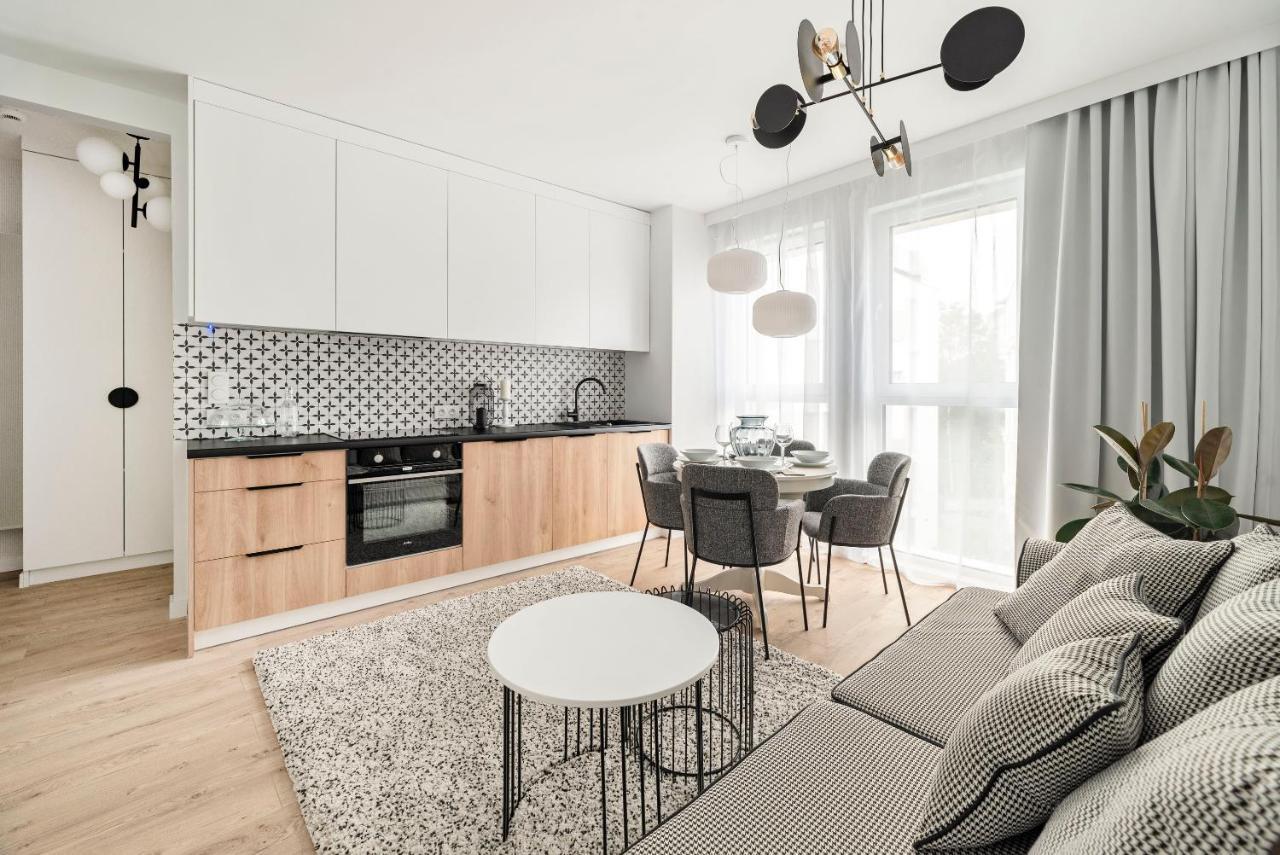 Aura 40 City Center By Downtown Apartments Γκντανσκ Εξωτερικό φωτογραφία